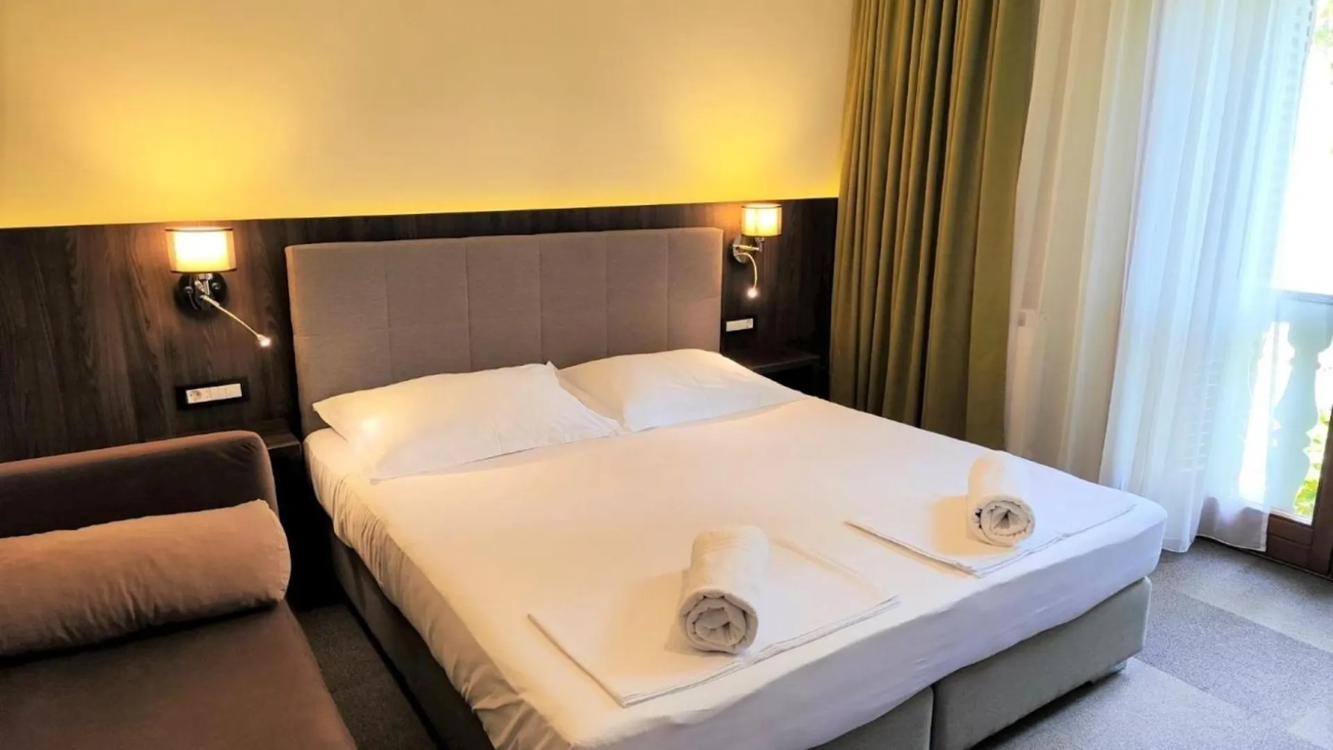 Comfort Beachfront Crikvenica Apartments Croatia